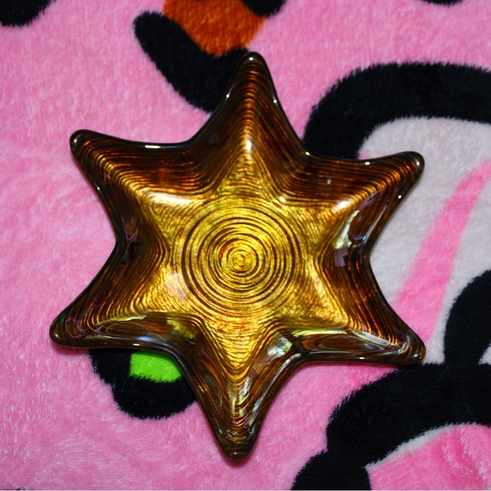 Gold Star-Shaped Glass Art Piece